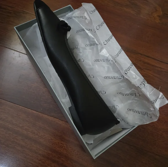 Women's Black Ballet Flat with Suede Toe and Bow - Picture 4 of 8